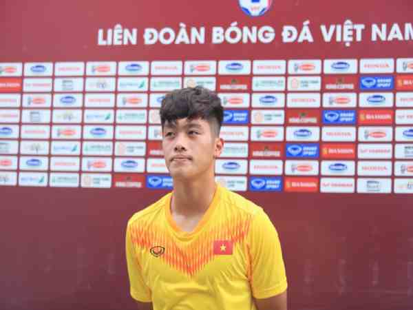 Sự nghiệp cầu thủ của Nguyễn Quốc Việt