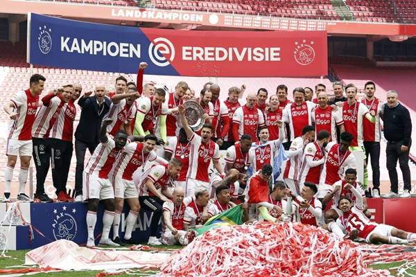 Ajax Amsterdam: Câu lạc bộ thành công nhất giải vô địch hà lan