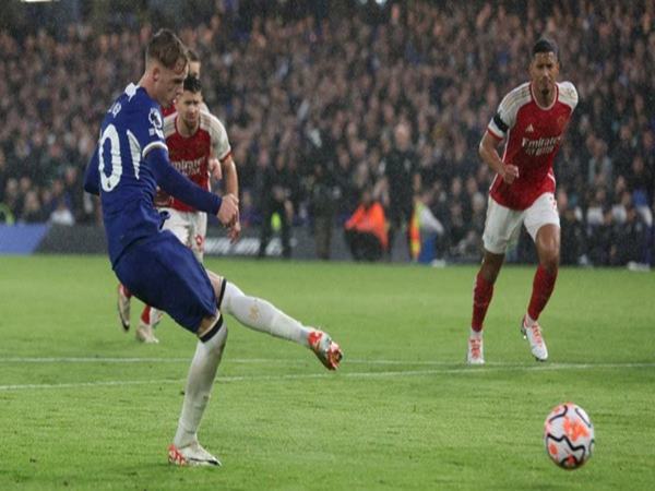 Nội bộ Chelsea mâu thuẫn vì penalty
