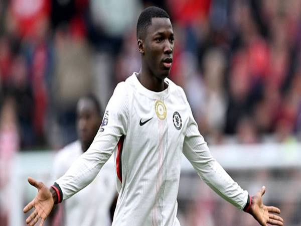 Tin Chelsea: The Blues ưu tiên việc giữ chân Moises Caicedo