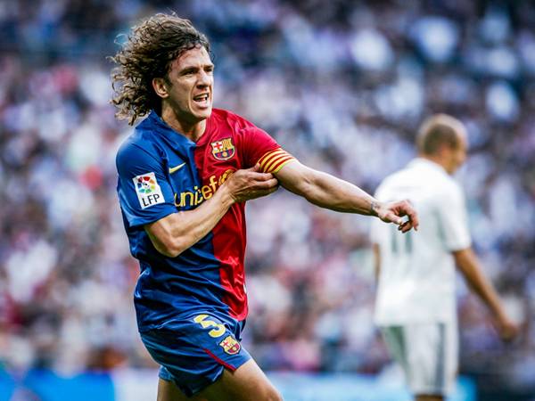 Những hậu vệ Barca huyền thoại hay nhất trong lịch sử