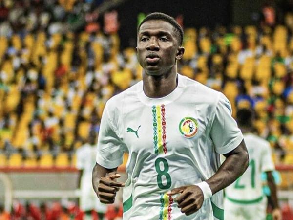 Tin Liverpool: Ngắm Lamine Camara cải tổ tuyến giữa